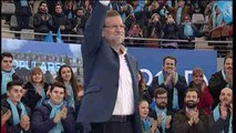 Rajoy avisa de que el voto a otros es 
