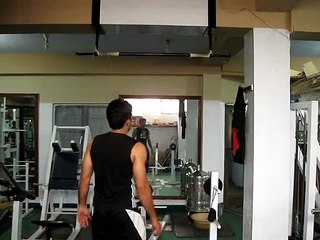 adil bin talat pakistan taekwondo champion single hand chin up / pull up