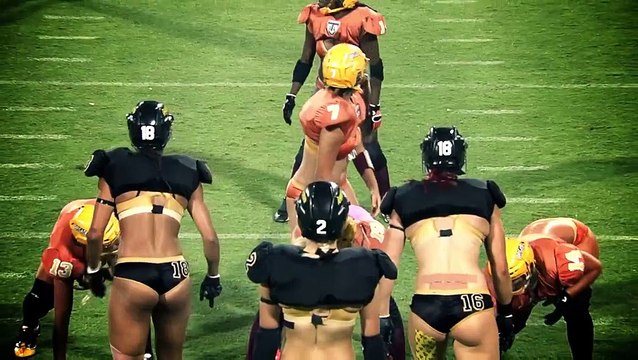 LFL AUSTRALIA | WEEK 8 | WOW CLIP | STREAKER VS LFL MASCOT