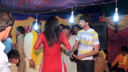 Aj Khol Dey Ang Ang Mera - Lahore Girl Dance Video Pakgirls786.blogspot.com