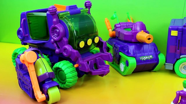 The Joker captures Batman in his Joker Plane Nightwing saves the day Imaginext !