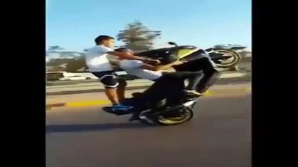 Driving crazy!!! YAMAHA T-MAX HD 2015