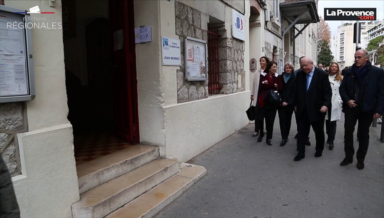 Régionales : Jean-Claude Gaudin a voté à Marseille