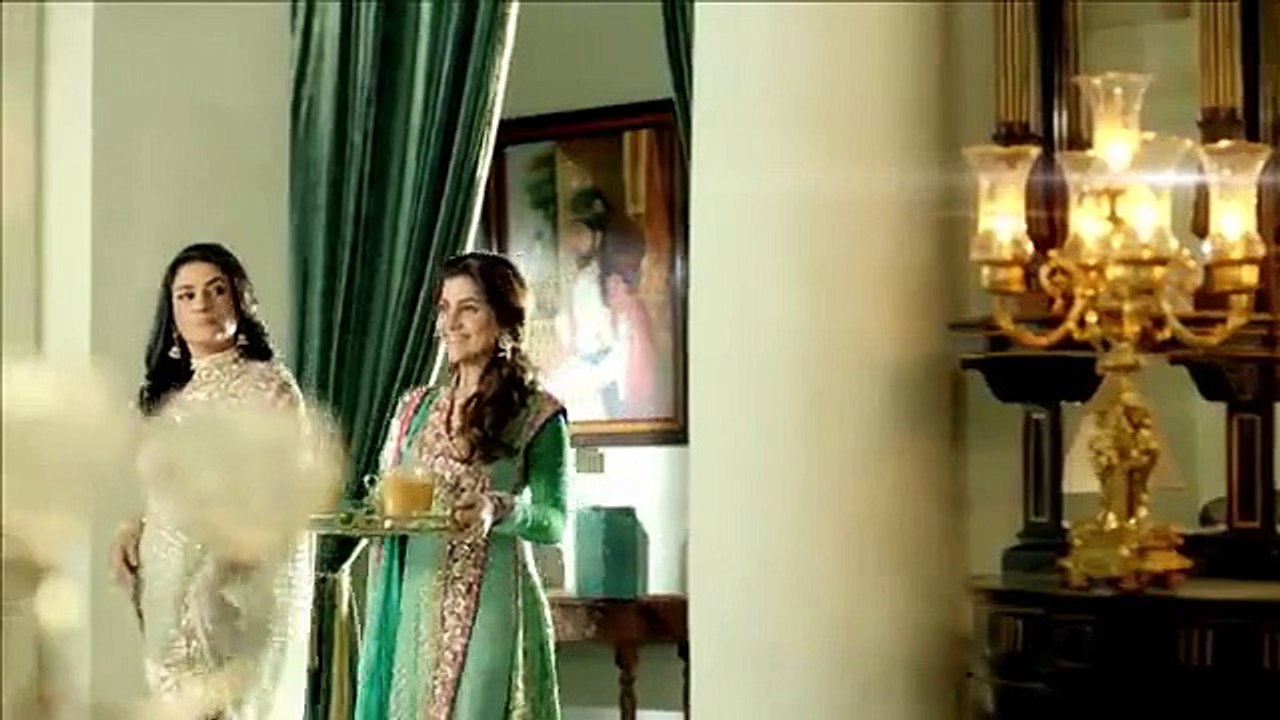 Fahad Mustafa and Sohai Ali Abro's Tarang Ad Going Viral