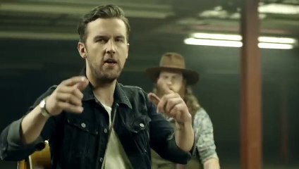 Brothers Osborne - Stay A Little Longer