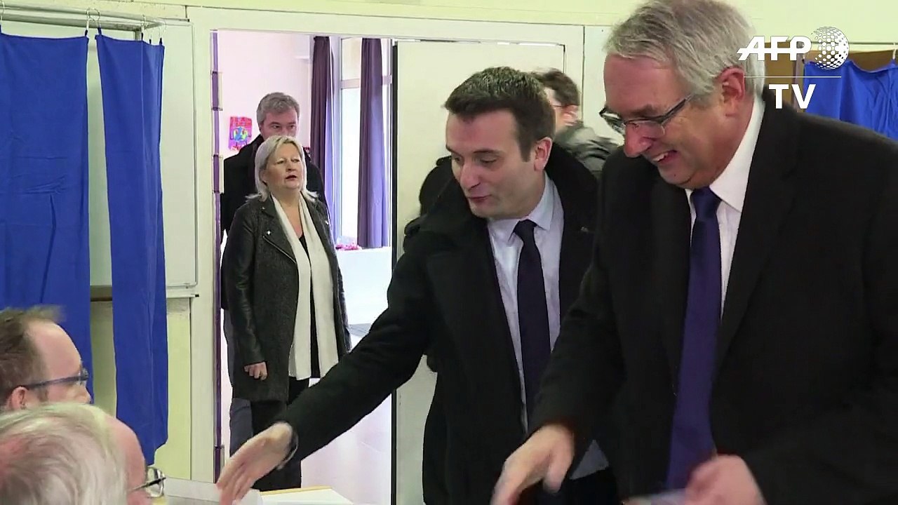 Régionales: vote de Florian Philippot (FN) à Forbach