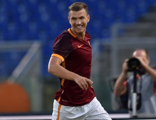 Edin Džeko Amazing Goal - Napoli 0-1 Roma - Serie A - 13.12.2015
