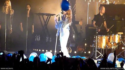 Florence + the Machine - Shake It Out [live in Łódź, 12.12.2015]