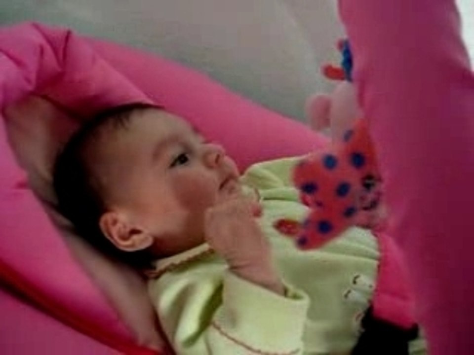 Angelina 7 semaines (18)