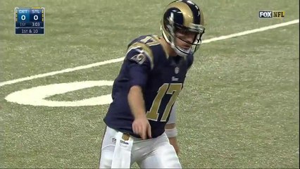 Rams Tavon Austin with a 20-yard rush