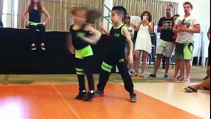 أحلى رقصة السامبا. شاهد و حكم