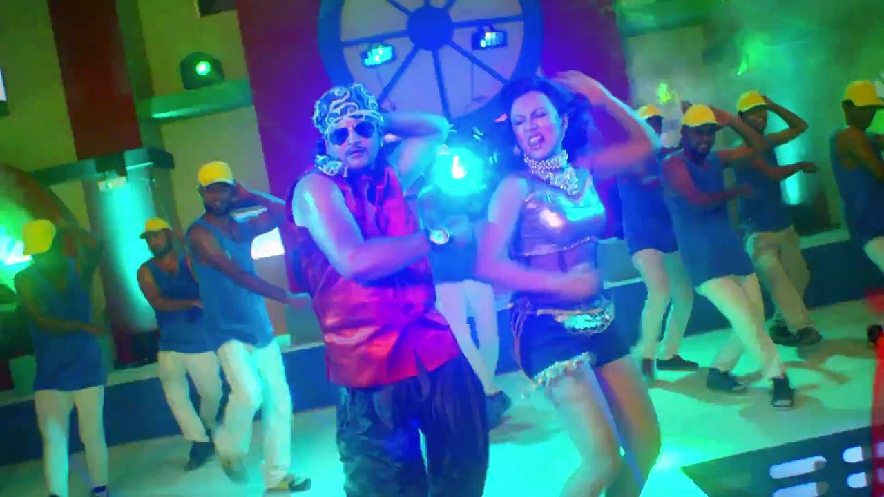 Khullam Khola (Item Hot) Full Video Song - Matir Pori 2016 By Bipasha HD