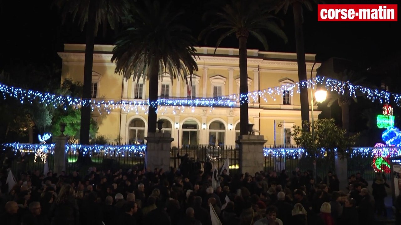Territoriales 2015.  Liesse à Ajaccio après la victoire de Gilles Simeoni