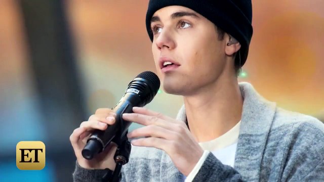 Justin Bieber Serenades Fans On Piano During Secret Show In Los Angeles