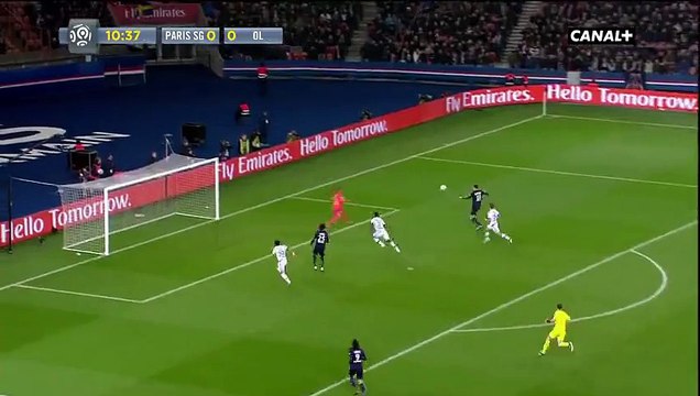 1-0 Zlatan Ibrahimovic Great Volley Goal _ Paris Saint-Germain v. Lyon - 13.12.2015 HD