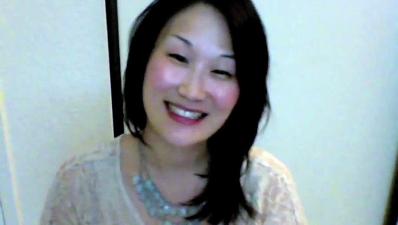 Chinese Girl sings Dil Dil Pakistan