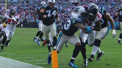 Panthers Fozzy Whittaker 16-yard TD run