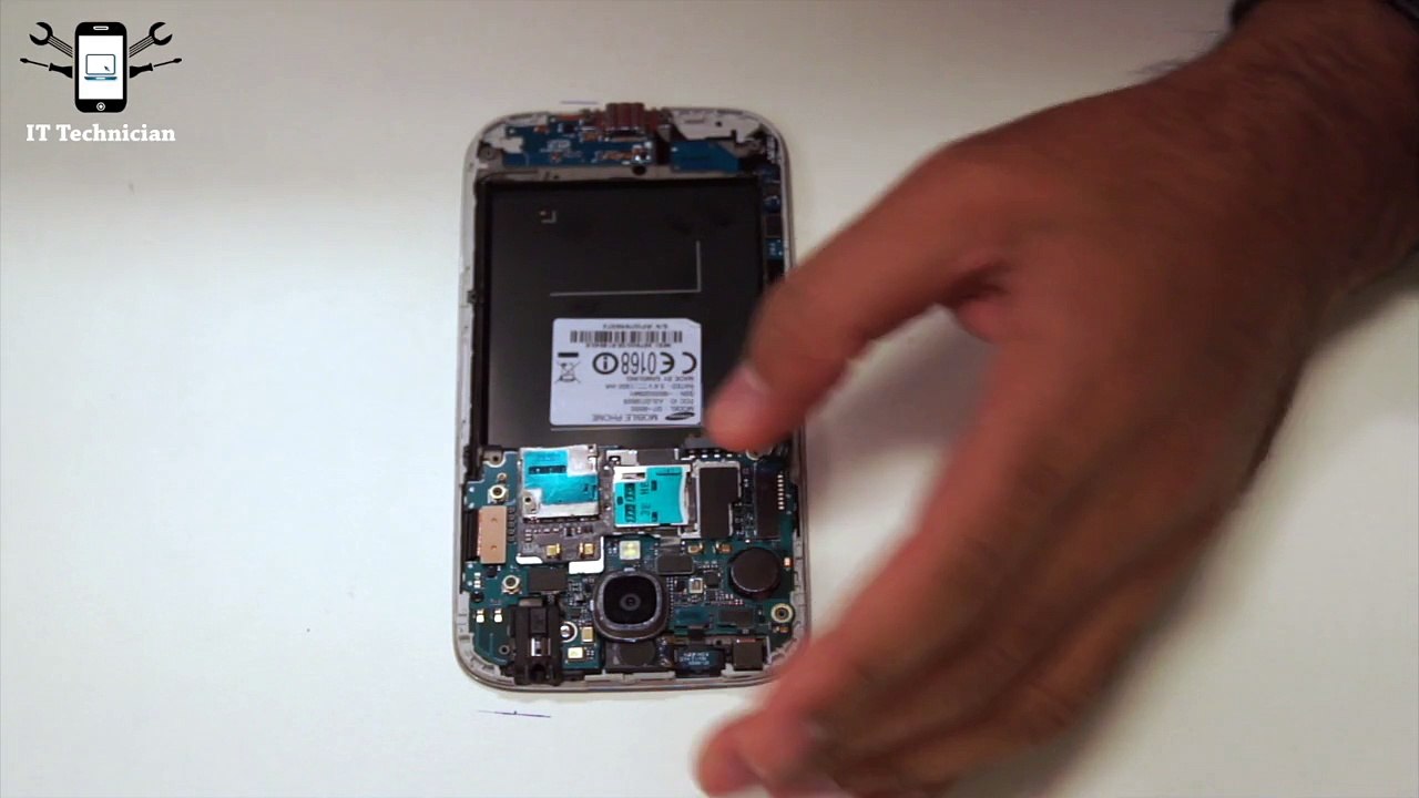 How to: Galaxy S4 charging port replacement - USB port repair