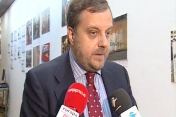 Gustavo de Arístegui presenta su dimisión como embajador