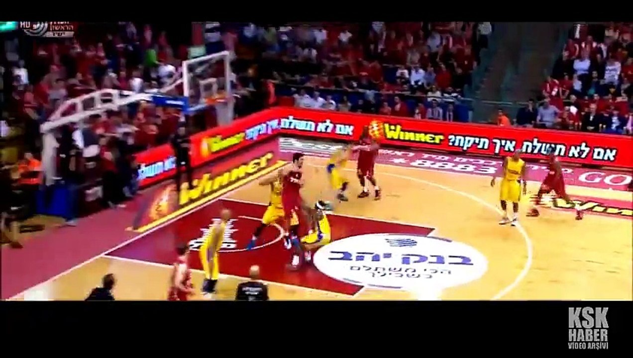 Bracey Wright Karşıyaka'da