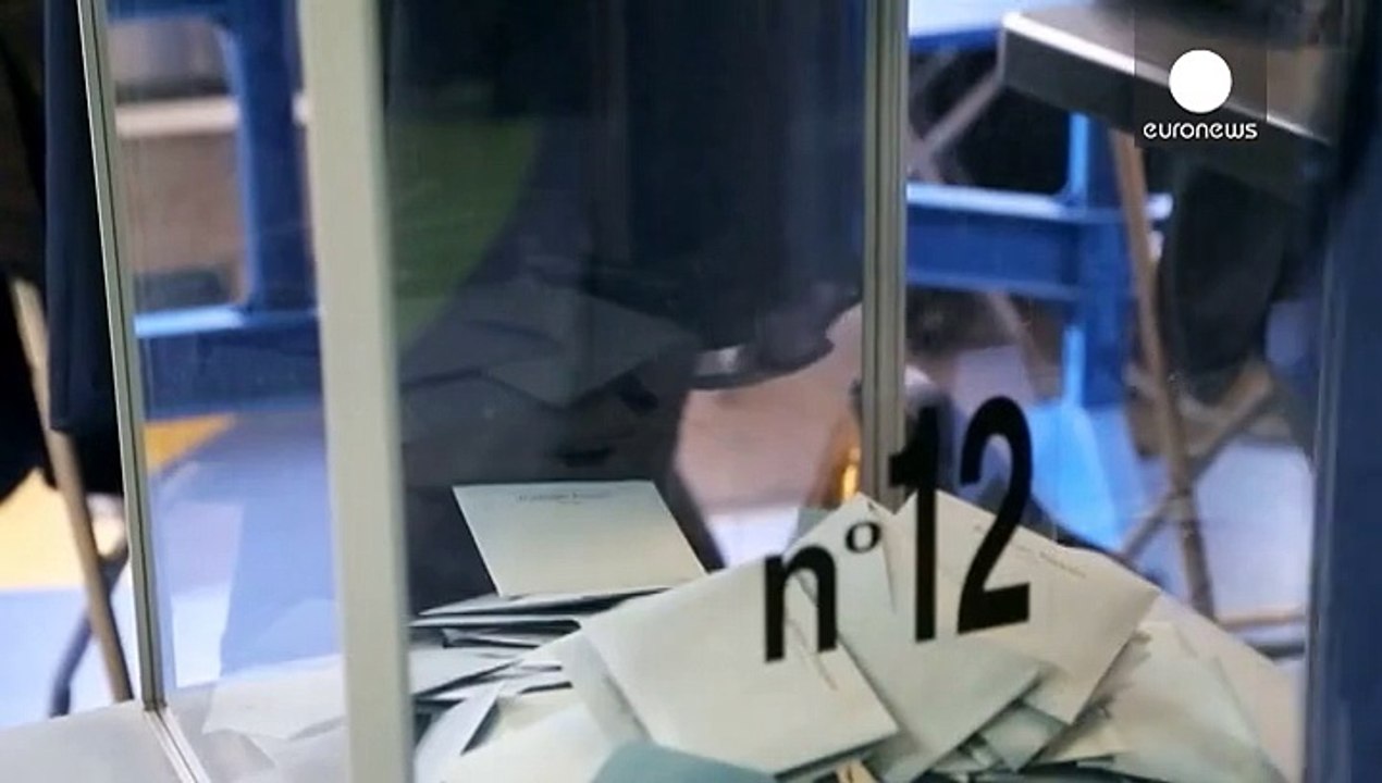 2. Wahlrunde in Frankreich: Front National kann keine Region gewinnen