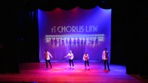 02 - Com os Pés na Broadway - A Chorus Line