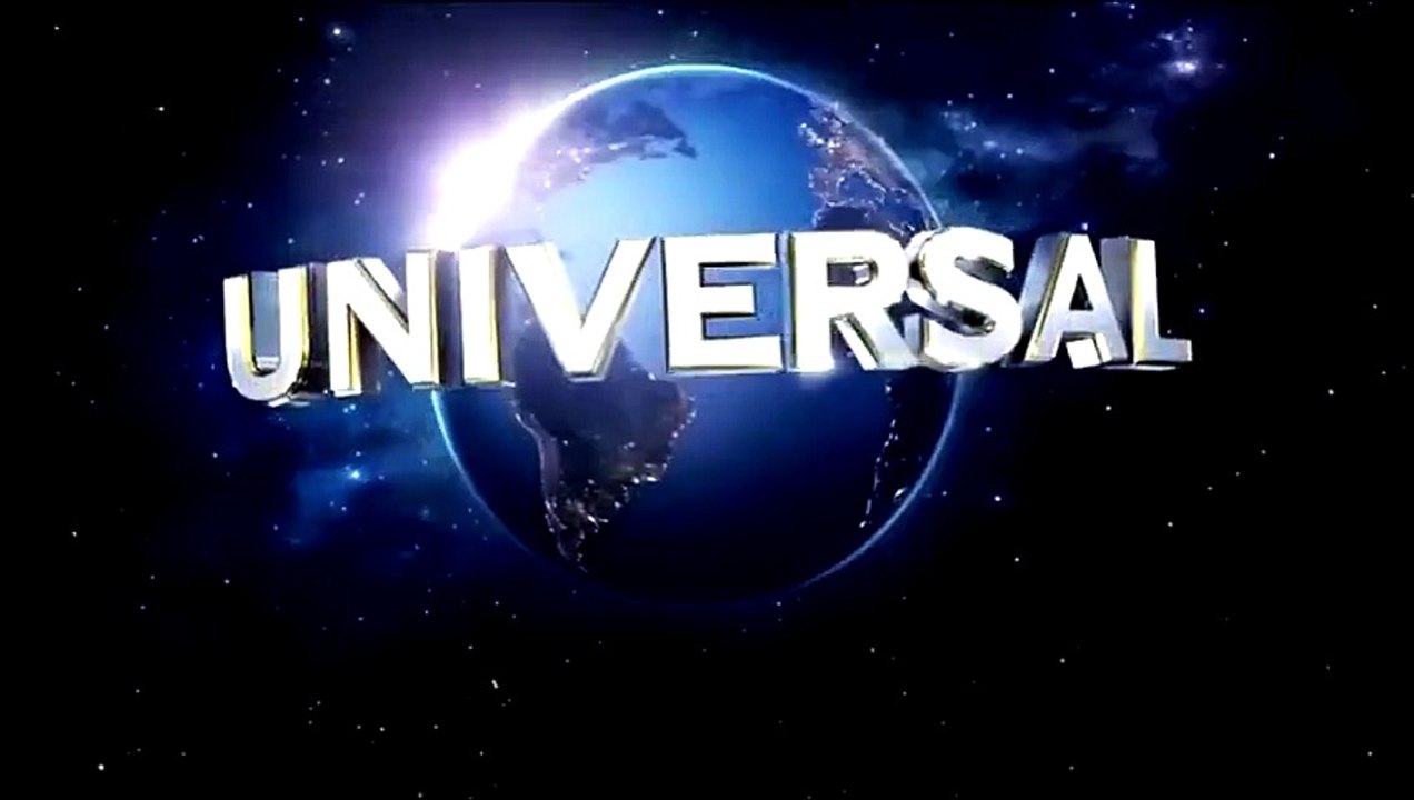 Messi Watching Ronaldo Movie ● FUNNY
