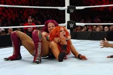 Becky Lynch vs. Sasha Banks WWE TLC 2015 Kickoff