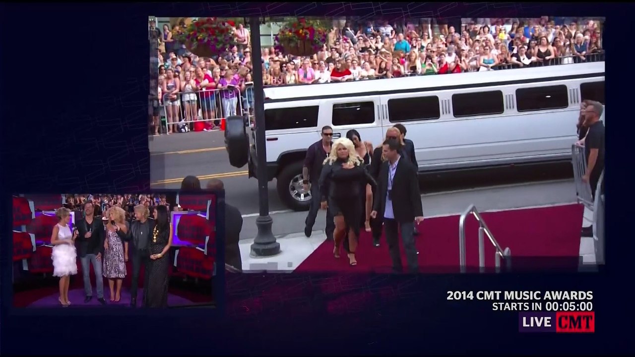 CMT 2014 Awards Red Carpet