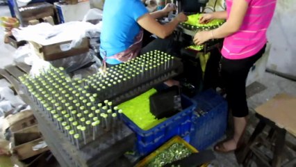 Kitchen Cabinet Hardware - China: Premium Mechanical Spring Mechanism / Production 4