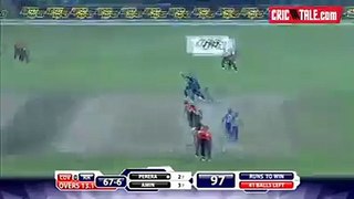 Ahmed Shehzad Saved 6 Runs With a Brilliant Attempt In BPL Qualifying Match