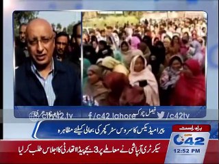 Faisal chowk: Paramedics protest for fulfiiling of their demands