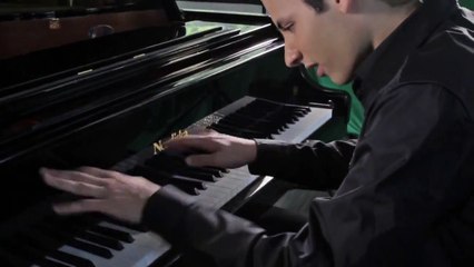 Reprise au piano de Bad par Bence Peter