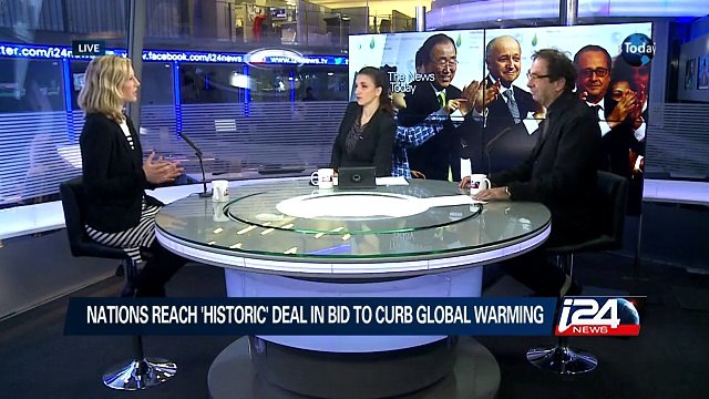 12/13: Nations reach 'historic' deal in bid to curb global warming
