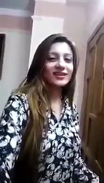 girl singing son