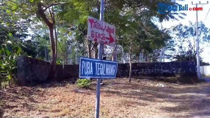 Pantai Tegal Wangi: Ketika Hanya Ada Kamu dan Alam