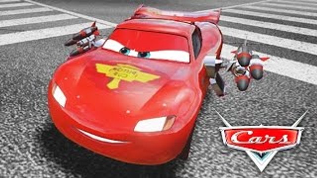 Disney Pixar CARS Lightning McQueen Battle Race Track in HD!! With Shu Todoroki & Raoul Ca