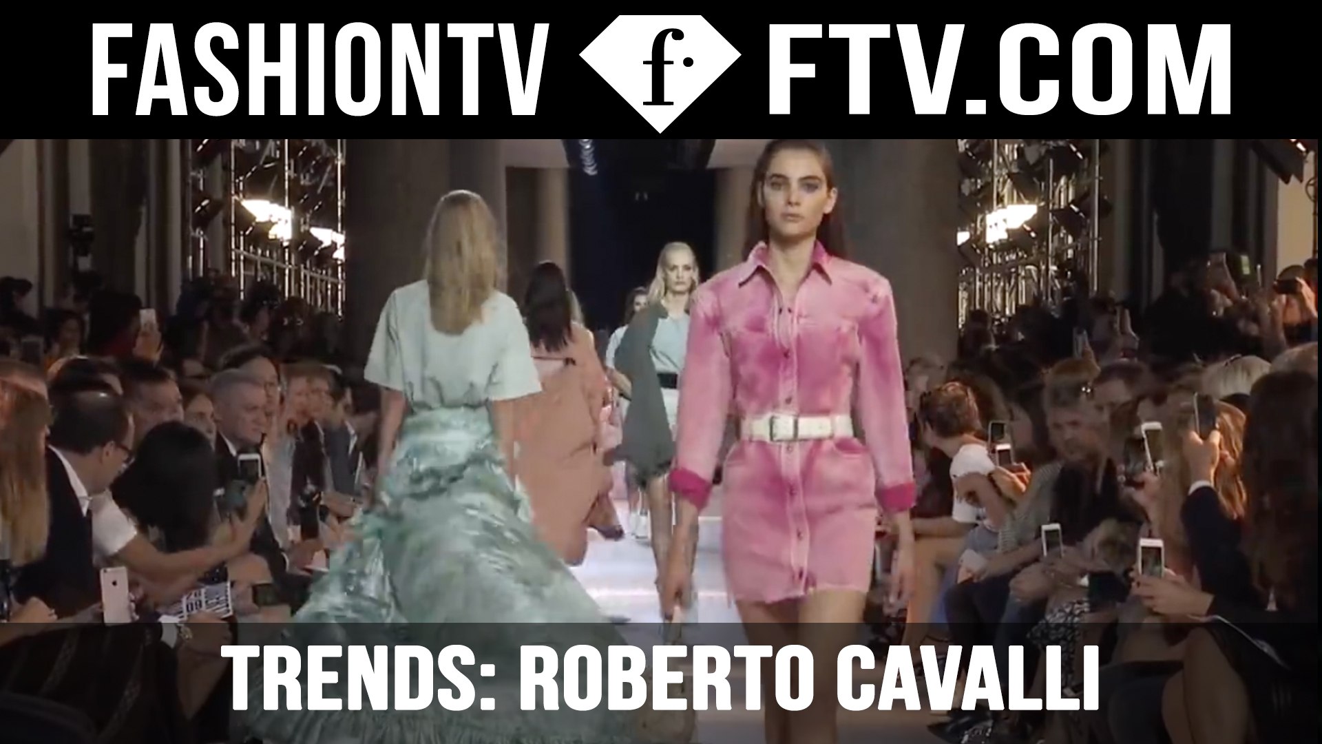 89 Salvatore Ferragamo Front Row Milan Womenswear Fashion Week
