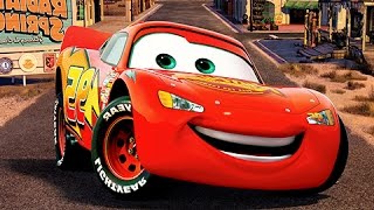 Disney Pixar Cars Lightning McQueen Cars 2 Extreme Battle Race Cool and Funny with Tow Mat
