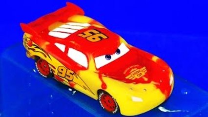 CARS 2 Color Changers Disney Pixar Cars Playset House of Body Art Toys Lightning McQueen H
