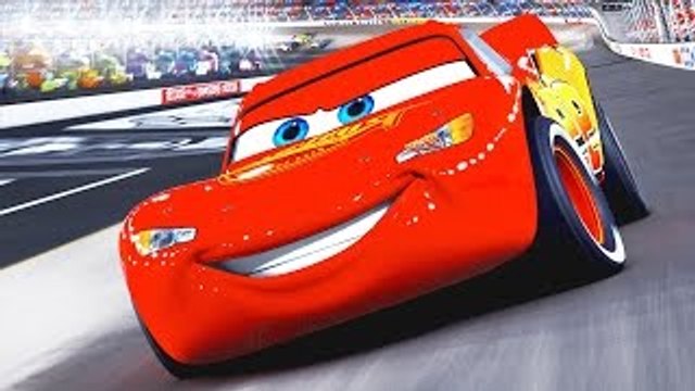 Lightning McQueen Cars 2 & his friends Tow Mater Francesco Bernoulli Drifts Races !