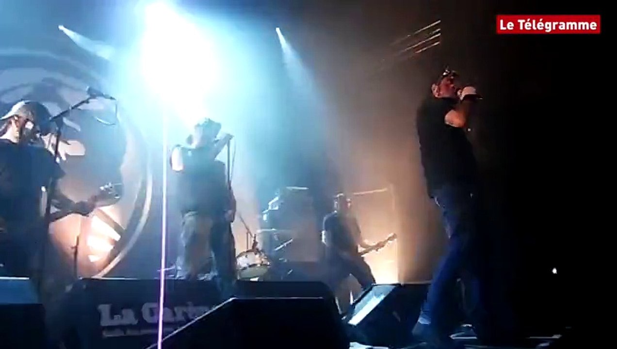 Brest. Mass Hysteria. « Plus que du metal » !