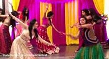 Karachi Wedding Group Dance On Dhol Bajay New Full HD Video