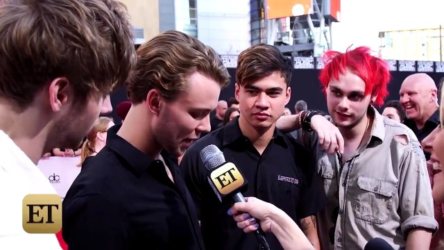 Selena Gomezs Top Celebrity Crushes - Top 5 Fridays