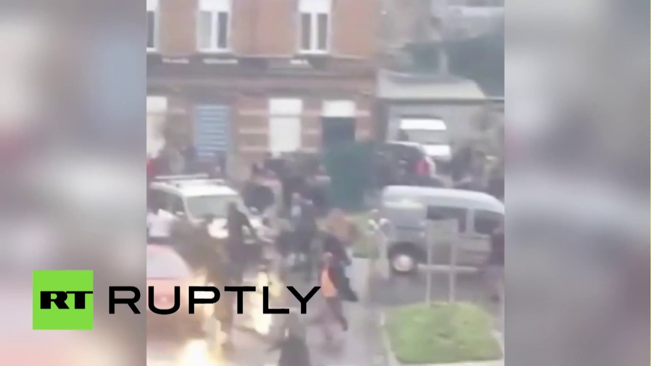 14 blessés légers dans la violente explosion d'une façade dans la ville belge de Verviers