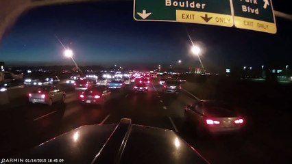 Des mauvais conducteurs pourrissent la vie de routiers - Compilation