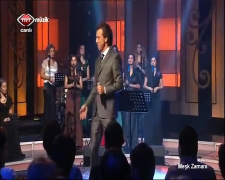 ARİF ÖZGÜLÜŞ - BEN SENİ UNUTMAK İÇİN SEVMEDİM