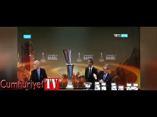 Fenerbahçe çıkınca Lokomotiv Moskova görevlisinin yüzüne dikkat!