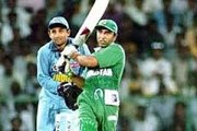 -CLASSIC- _ On 21st May 1997 Saeed Anwar Played the memorable Innings of 194 vs