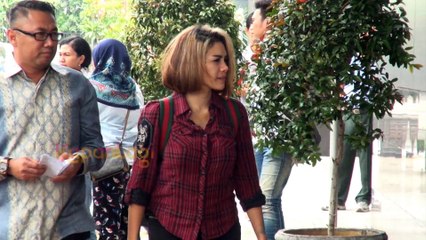 Wajah Sembab Nikita Mirzani Pasca Kasus Prostitusi Artis